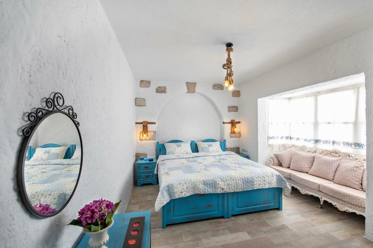 Monat Otel Alacati Exterior photo